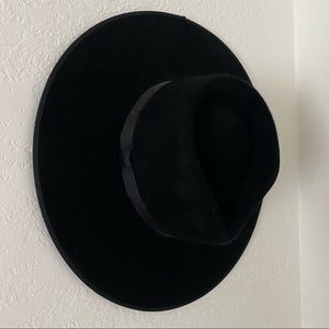 Lack of Color Noir Rancher